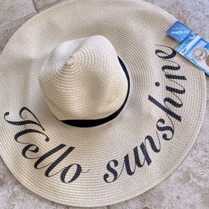 Hello Sunshine Hat NWT